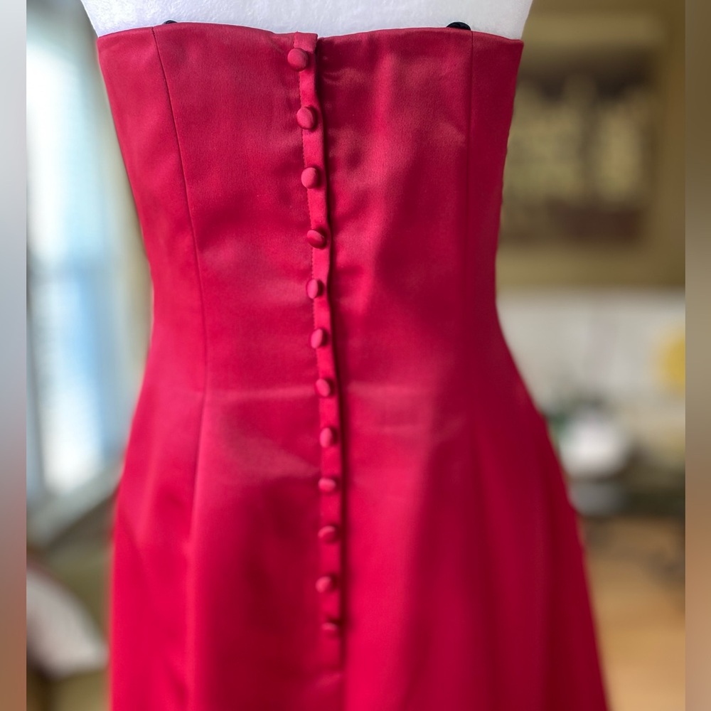 Nicole Miller Strapless Red Satin Evening Gown Crimson Formal Maxi Dress - Picture 5 of 15